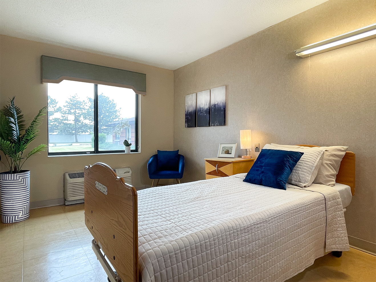 South Holland Manor Resident Room